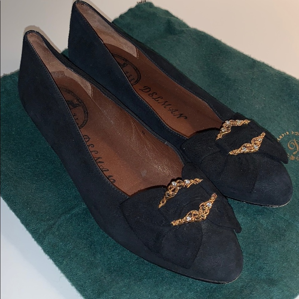 Delman Women’s 7N Black Suede Bowed Shoes